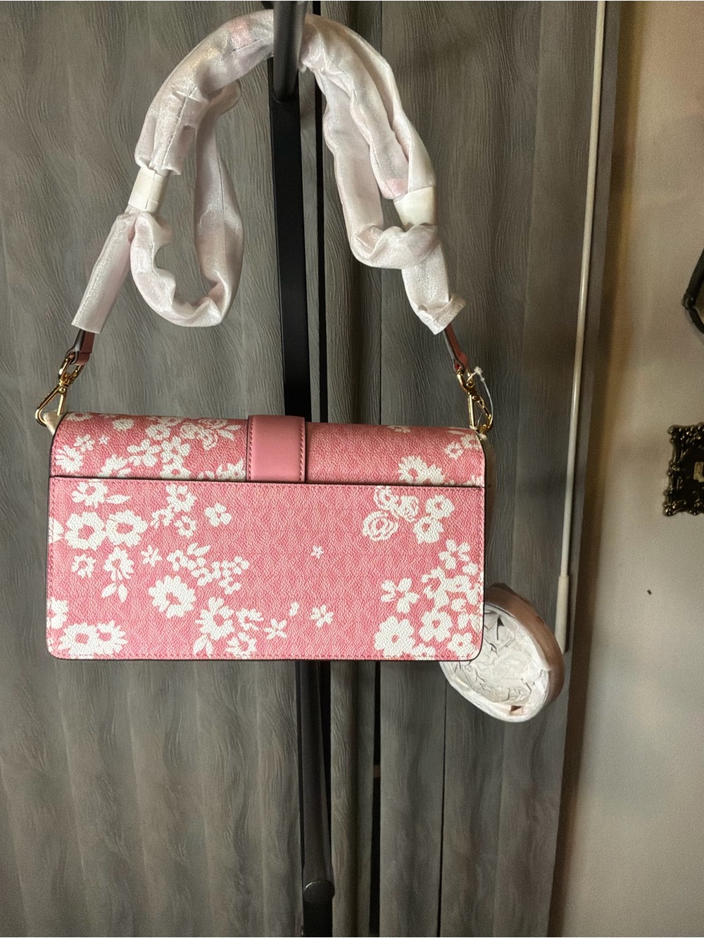 Michael Kors Pink Floral Crossbody with Gold MK Accent - Picture 2 of 3